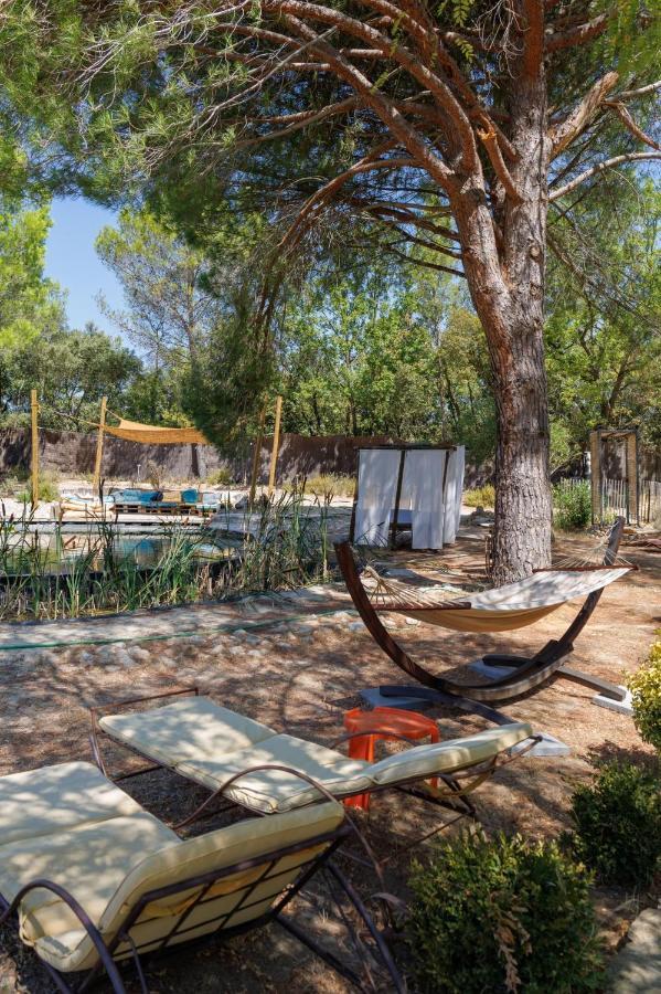 L'Etang Des Cigales Apartment Uchaux Luaran gambar